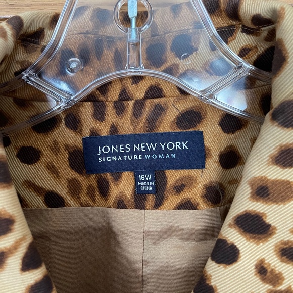 Jones New York Leopard Print Lined Jacket/Blazer - Picture 2 of 3